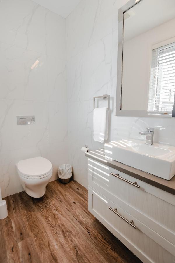 Feonho - Modern 2-Bedroom Central Apartment Cornwall Esterno foto